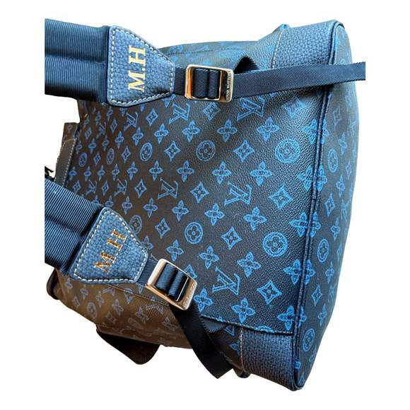 Louis Vuitton Blue Monogram LV Record Christopher MM - Picture 5 of 12